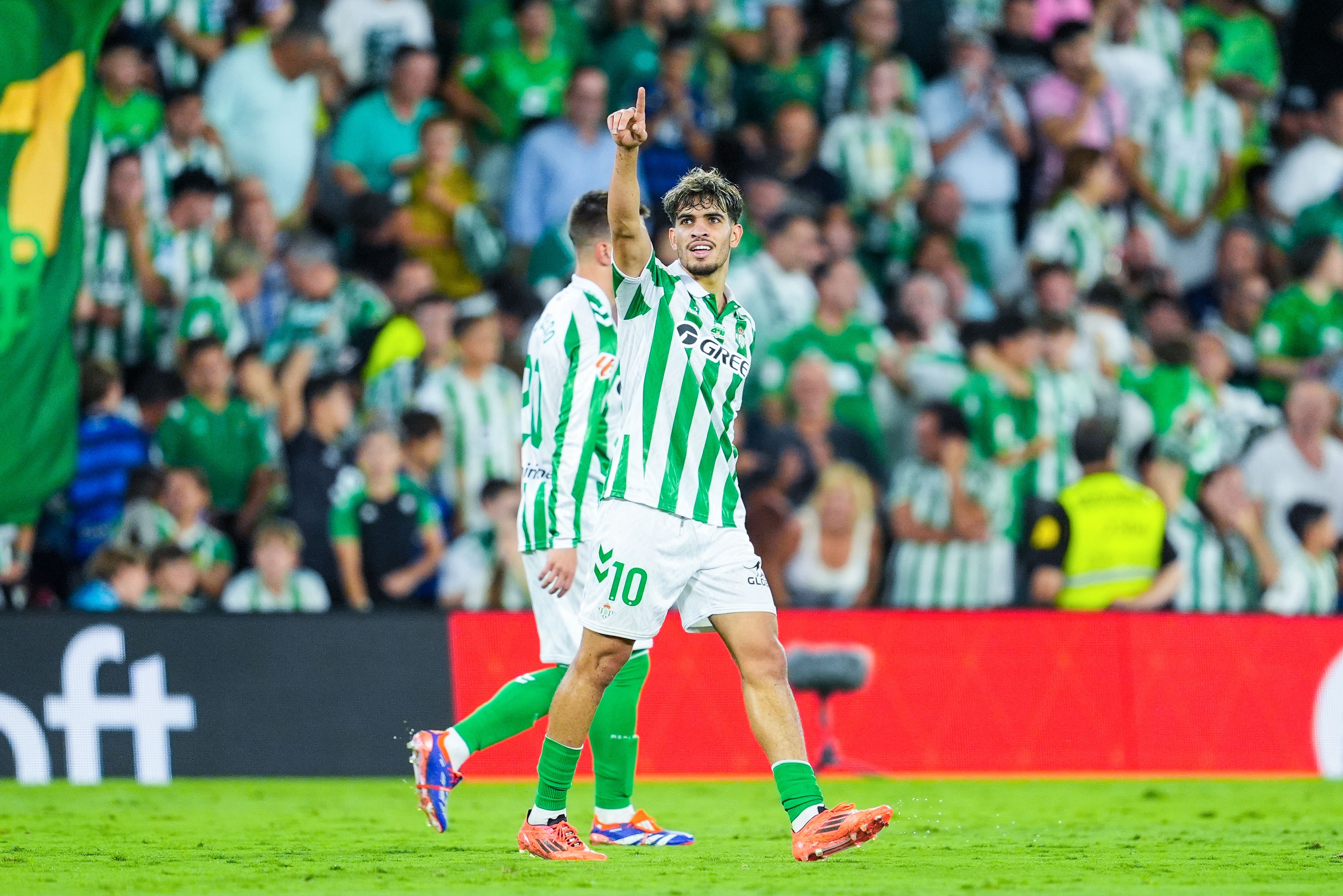 kaiyun-阿斯：贝蒂斯边锋阿布德已从脚踝重伤中走出，参与了周三的训练